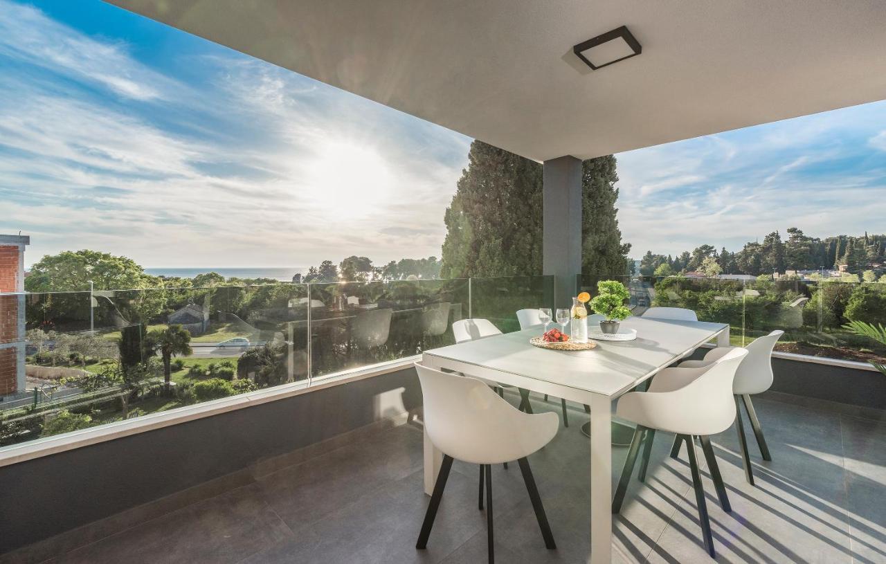 Apart Residence Galant 로비니 외부 사진